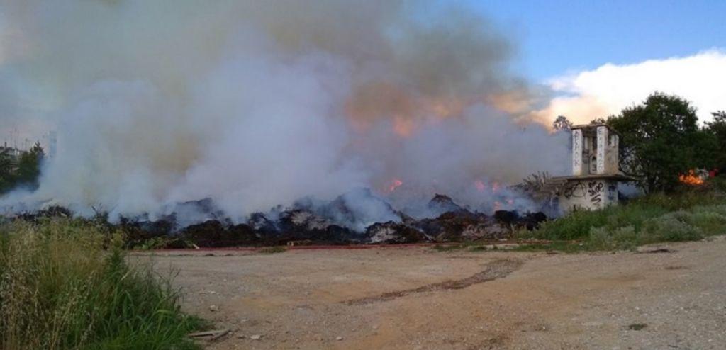 Πυρκαγιά στο πρώην στρατόπεδο Παύλου Μελά