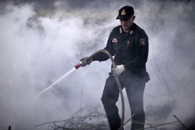 Νέα πυρκαγιά στην Εύβοια, στα Πολιτικά το νέο μέτωπο