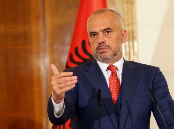 Αλβανία: Αντίθετος ο Ράμα στους καταυλισμούς προσφύγων