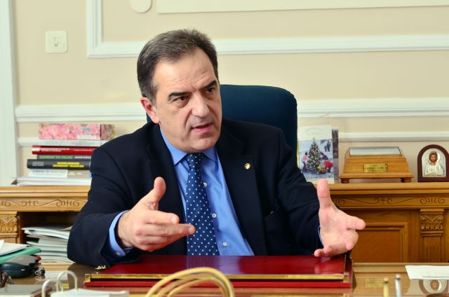 Κωνσταντίνος Γάτσιος: Η κυβέρνηση κατοχυρώνει τις επεκτατικές διακηρύξεις των Σκοπίων