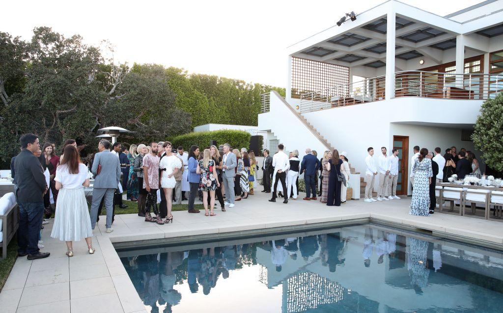 Λαμπερές παρουσίες στο φιλανθρωπικό δείπνο του οίκου Chanel