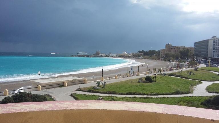 Τρεις τραυματίες από τη σύγκρουση ταχύπλοου με ιστιοφόρο στη Ρόδο