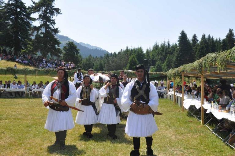 Ξέσπασμα Σαρακατσαναίων: Ανεπιθύμητοι οι βουλευτές της κυβέρνησης στο αντάμωμα μας