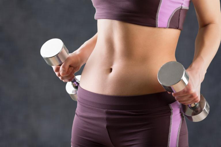 Τέσσερα βασικά βήματα για να αυξήσετε τη μυϊκή σας μάζα