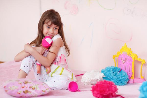 Πώς μια κούκλα δείχνει το επίπεδο των κοινωνικών δεξιοτήτων του παιδιού