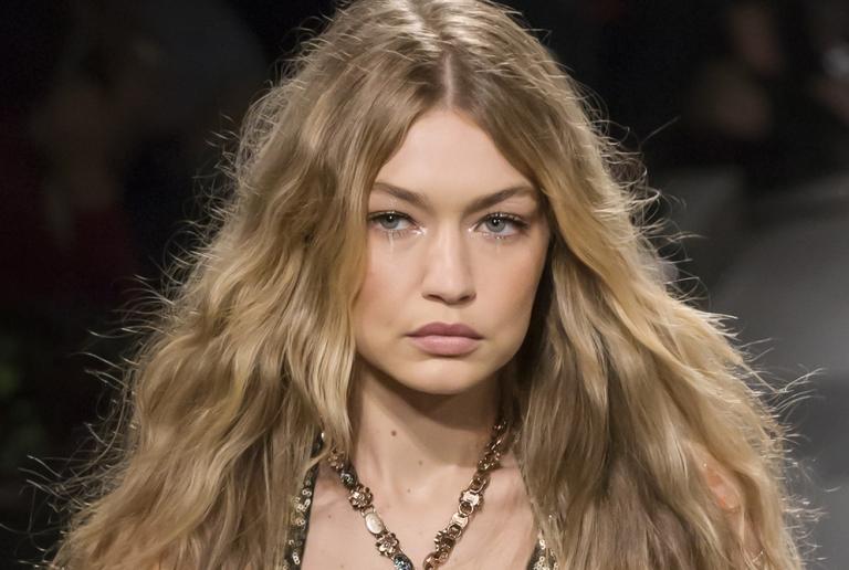 Φτιάξτε μόνη σας μάσκα εντατικής περιποίησης μαλλιών