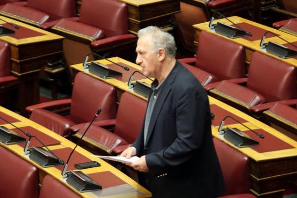 «Ναι» στην πρόταση δυσπιστίας από τη ΔΗΣΥ