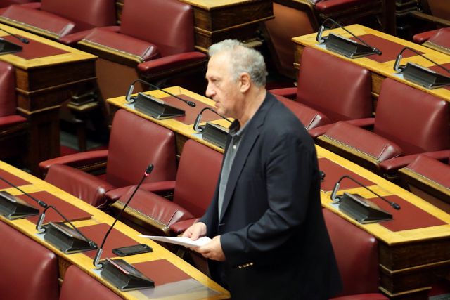 «Ναι» στην πρόταση δυσπιστίας από τη ΔΗΣΥ