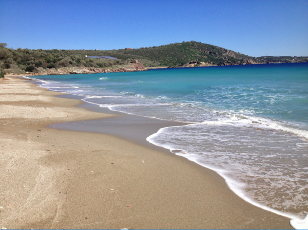 Σκουτάρι, ανάμεσα στο Γύθειο και τον Κότρωνα