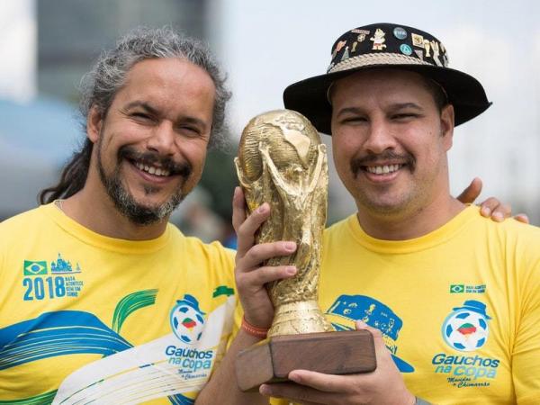 Οι διάδοχοι του πιο πιστού φιλάθλου της Βραζιλίας