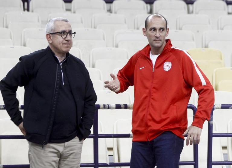 Μοίρασε… συγχαρητήρια σε διαιτητές και ΟΑΚΑ ο Σταυρόπουλος