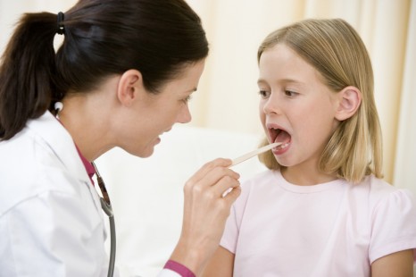 Η αμυγδαλεκτομή αυξάνει τον κίνδυνο άσθματος