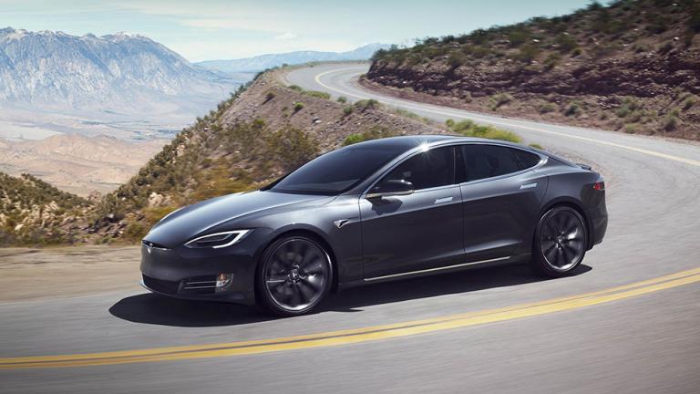 Στις φλόγες ένα ακόμα Tesla Model S (Video)