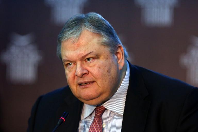 Βενιζέλος: Η χώρα χρειάζεται εκλογές και άλλη κυβέρνηση