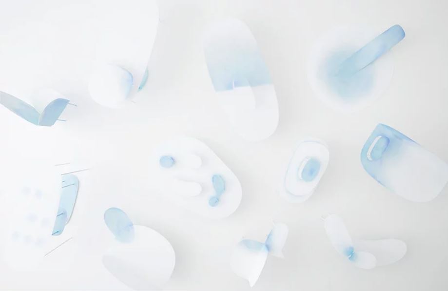 Αντικείμενα στο χρώμα του ουρανού