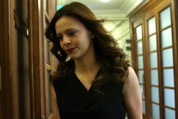 Αχτσιόγλου: Για εμάς δεν υπάρχουν εργάτες δεύτερης κατηγορίας ή αόρατοι