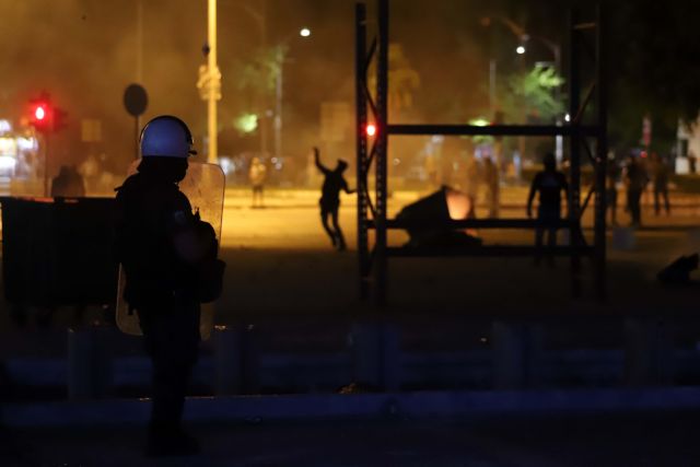 Νέα αναβολή για τους πέντε που συνελήφθησαν για τα επεισόδια έξω από τη ΔΕΘ