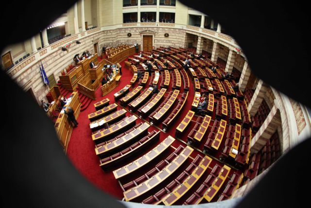 Στη Βουλή το νομοσχέδιο για τις δομές της Εκπαίδευσης