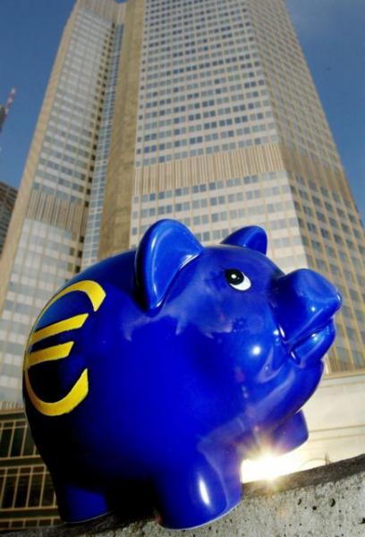 Σε ολοκλήρωση της βοήθειας προς την Ελλάδα το καλοκαίρι υπολογίζουν Γερμανία και ΕΕ