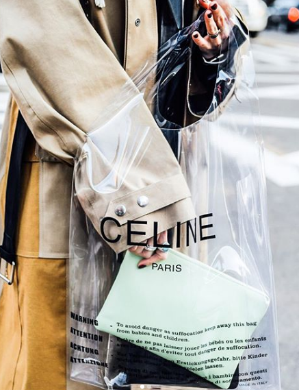 Διαφάνεια και… στην τσάντα