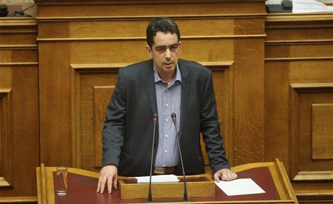 Ιερέας κατά βουλευτή του ΣΥΡΙΖΑ για τη Μακεδονία