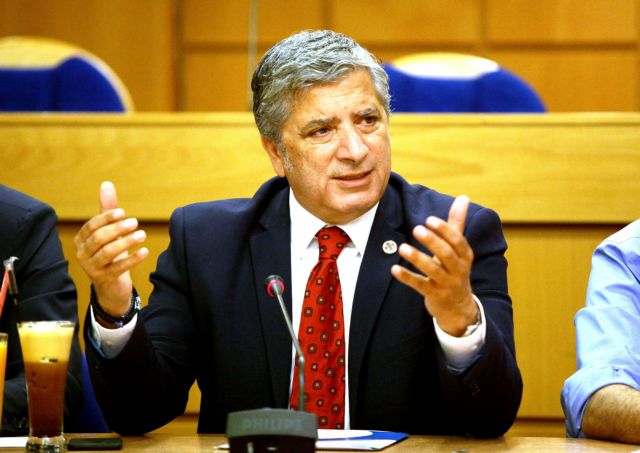 ΙΣΑ: Το υπουργείο Υγείας παραπέμπει τους ασθενείς σε γιατρούς-φαντάσματα