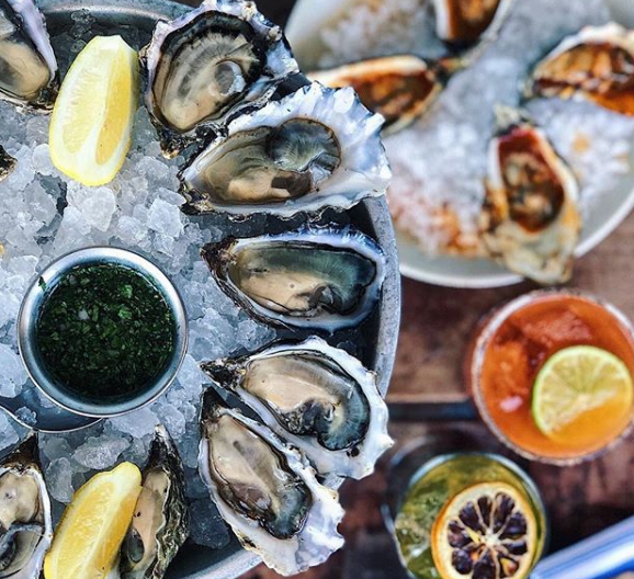 Αυτές είναι οι 11 τροφές που σου φτιάχνουν τη διάθεση