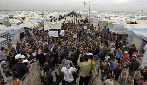 Πάνω από 12.000 Σύροι έχουν αφήσει τα σπίτια τους στη νότια επαρχία Ντεράα