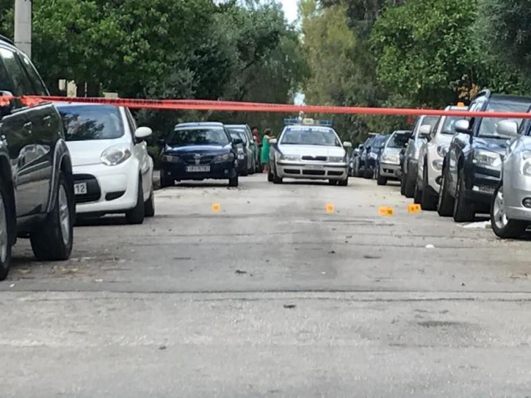 Πυροβολισμοί στο Π. Φάληρο με έναν τραυματία [Εικόνες]