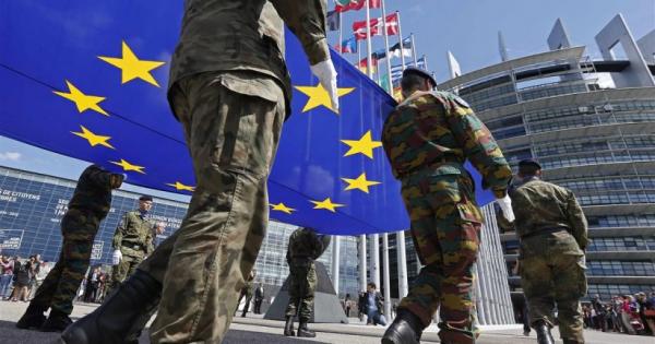 Η Γαλλία και 8 χώρες υπογράφουν συμφωνία για ενισχυμένη συνεργασία στο πεδίο της άμυνας