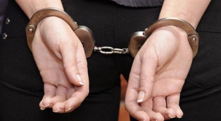 Εξαπατούσε πολίτες υποσχόμενη να τους βρει δουλειά σε πρεσβείες ξένων χωρών