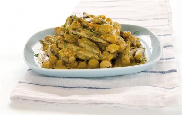 Μπάµιες µε κρόκο Κοζάνης και γιαούρτι