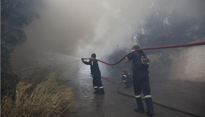 Πρόεδρος Πυροσβεστών : Η Πυροσβεστική εισηγήθηκε εκκένωση, αλλά δεν έγινε