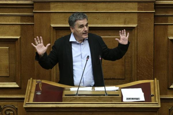 Τσακαλώτος : Το Υπερταμείο ζήτησε τις αυξήσεις στις διοικήσεις ΔΕΚΟ, όχι η κυβέρνηση