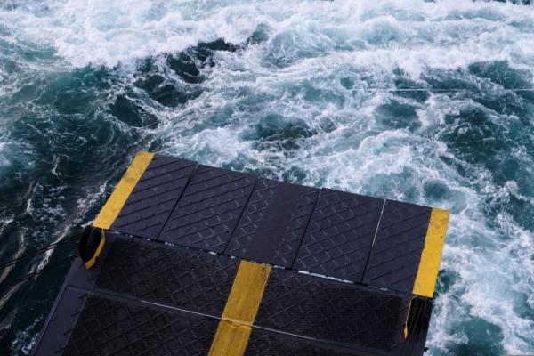 Επίδομα σφάχτη και… χυτροκαθαριστής!