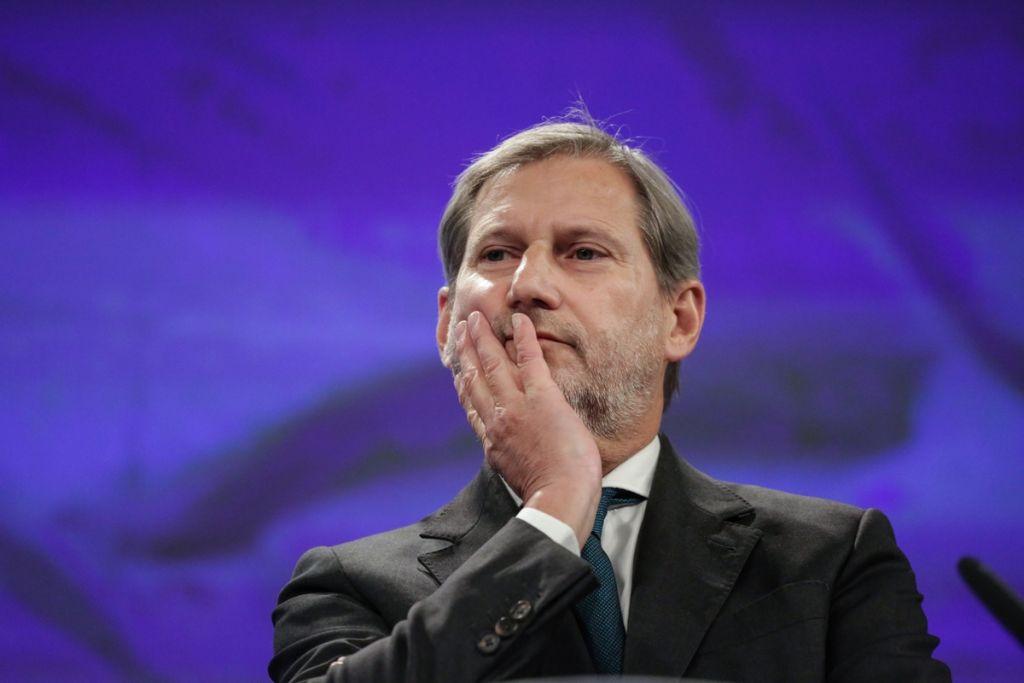 Γιοχάνες Χαν σε Νίκο Ανδρουλάκη : Η Τουρκία πήρε τεθωρακισμένα με κονδύλια της ΕΕ