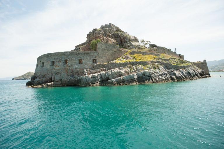 Σπιναλόγκα: Από σημείο αναφοράς ανθρώπινου πόνου σε πόλος έλξης τουριστών