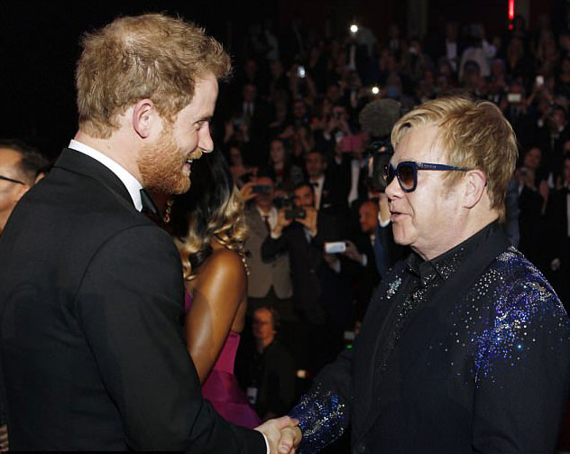Πρίγκιπας Χάρι και Έλτον Τζον μαζί στη μάχη κατά του HIV
