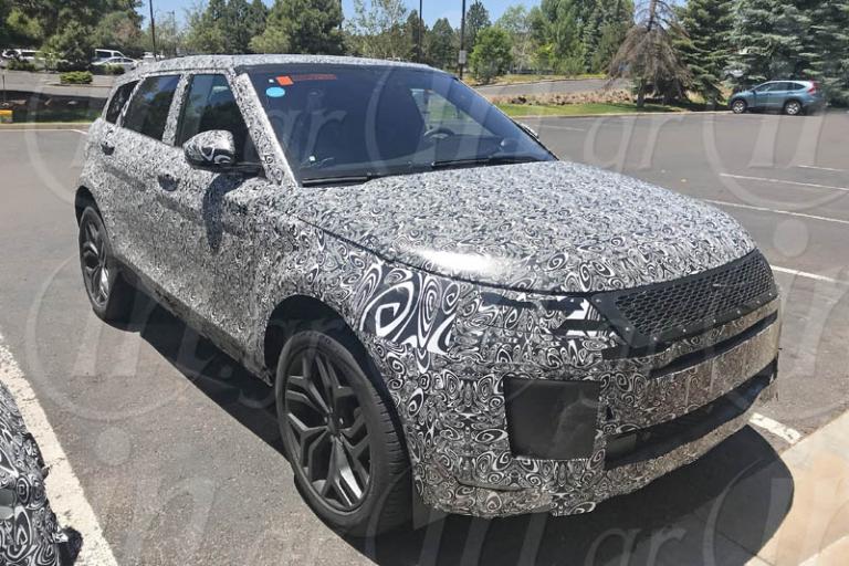 Range Rover Evoque: Ανανέωση με… υβριδικές προεκτάσεις
