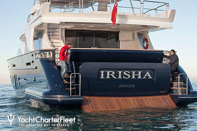 Το υπερσύγχρονο yacht “Irisha” αλλάζει χρώμα στον ήλιο…