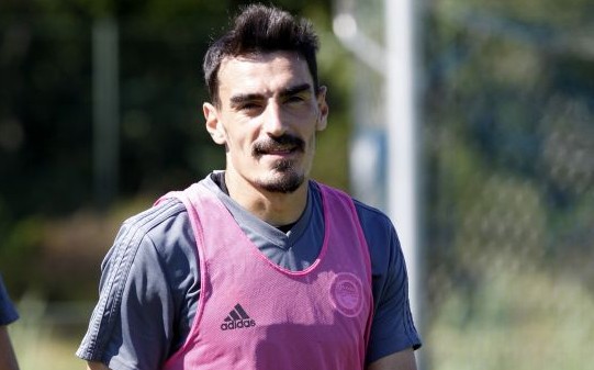 Αναβλήθηκε η προσφυγή της ΑΕΚ για τον Λάζαρο, ζήτησε το συμβόλαιο ο Ολυμπιακός