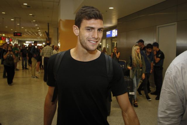 Έφτασε στην Ελλάδα για την ΑΕΚ ο Λούκας Μπογέ