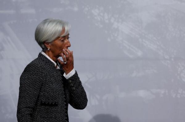 Αεροσκάφος που επέβαινε η Λαγκάρντ έκανε κατεπείγουσα προσγείωση