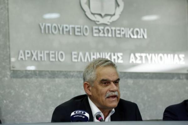 Τόσκας προκλητικός: Δεν έγιναν λάθη, είμαστε καλύτερα προετοιμασμένοι για τις πυρκαγιές