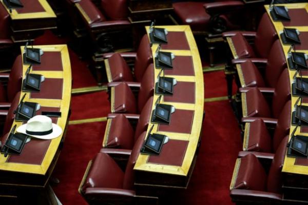 Η κυβέρνηση ήθελε να δώσει αύξηση στα δικά της Golden Boys