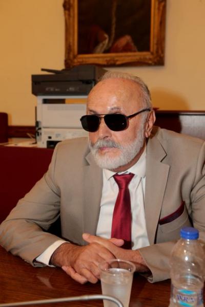 Πυρ και μανία με τον Κουρουμπλή