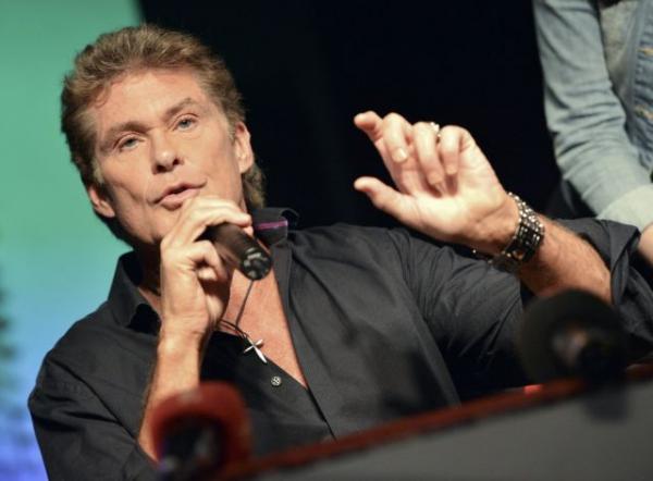 Για τρίτη φορά γαμπρός ο Ντέιβιντ Χέισελχοφ