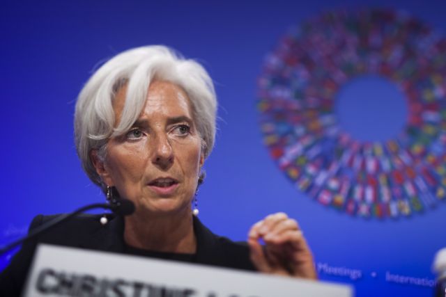 Μπλόκο από ΔΝΤ για επαναφορά των συλλογικών διαπραγματεύσεων