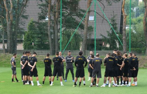 Διπλή προπόνηση για τους παίκτες της ΑΕΚ τη Δευτέρα