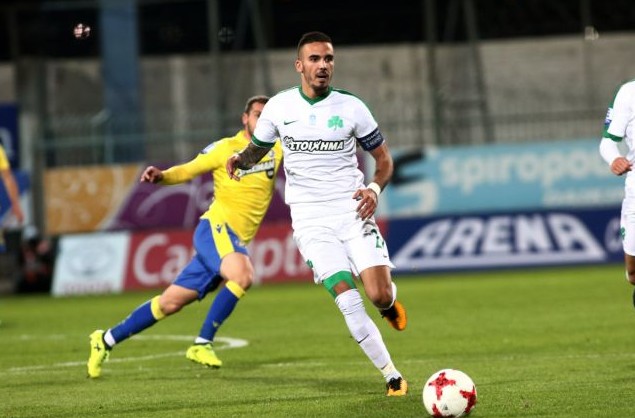 Τα βρήκαν εξωδικαστικά Αστέρας και ΠΑΟ για τον Κουρμπέλη